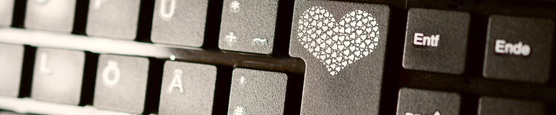 Keyboard heart